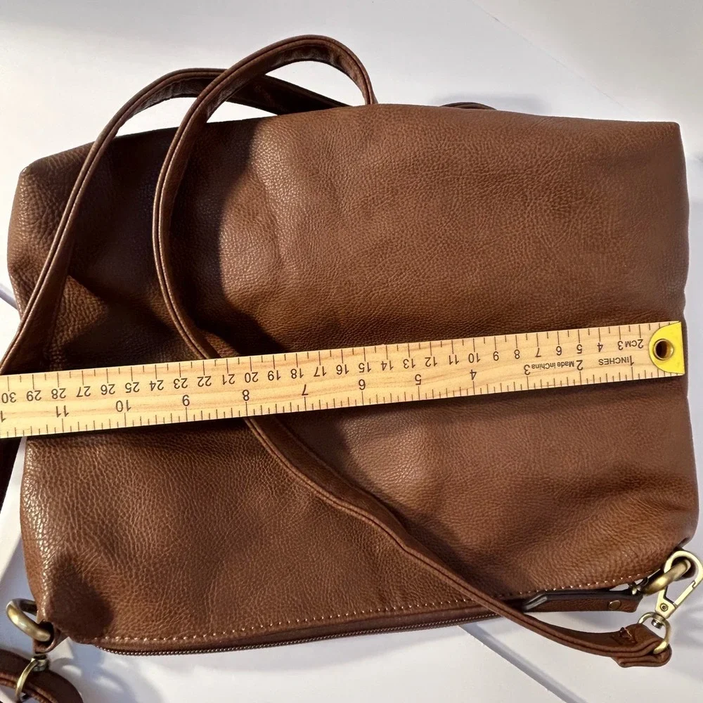 JOY Susan Faux Leather‎ Crossbody Bag Brown Textured Adjustable Strap Zip Boho